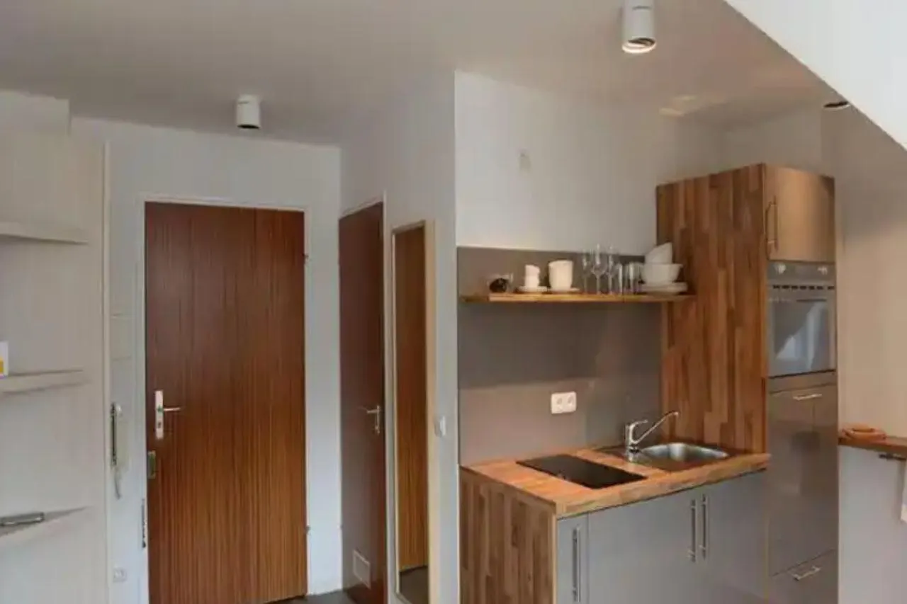 Frederics Serviced Apartments Dantestrasse Munich