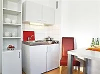 Frederics Serviced Apartments Dantestrasse Munich
